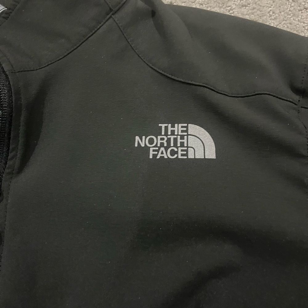 North Face Soft Shell Apex Jacket - image 6